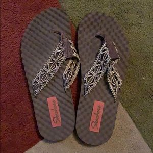 Flip flops